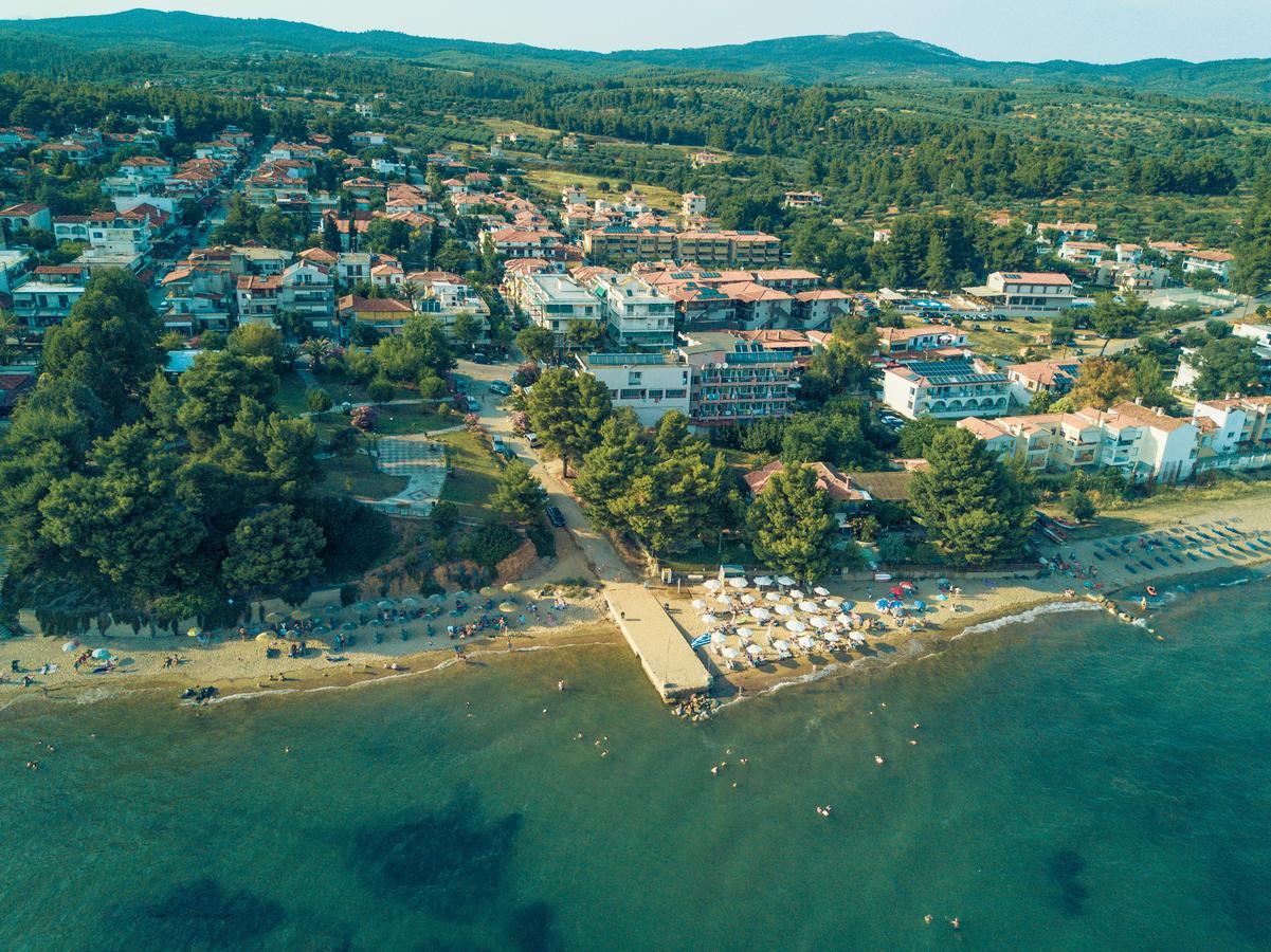 Hotel Vozina Метаморфоси Экстерьер фото